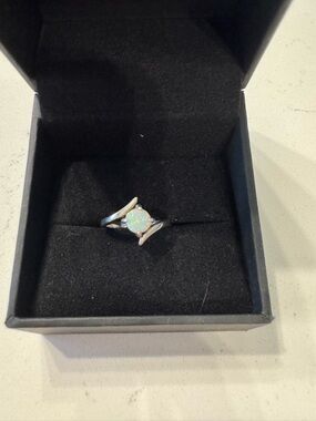 Sterling Silver Opal Solitaire Ring - Iridescent White Opal